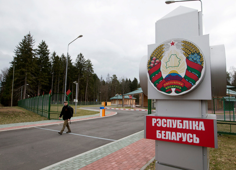 Изображение Автомобилисты снова могут свободно проезжать российско-белорусскую границу