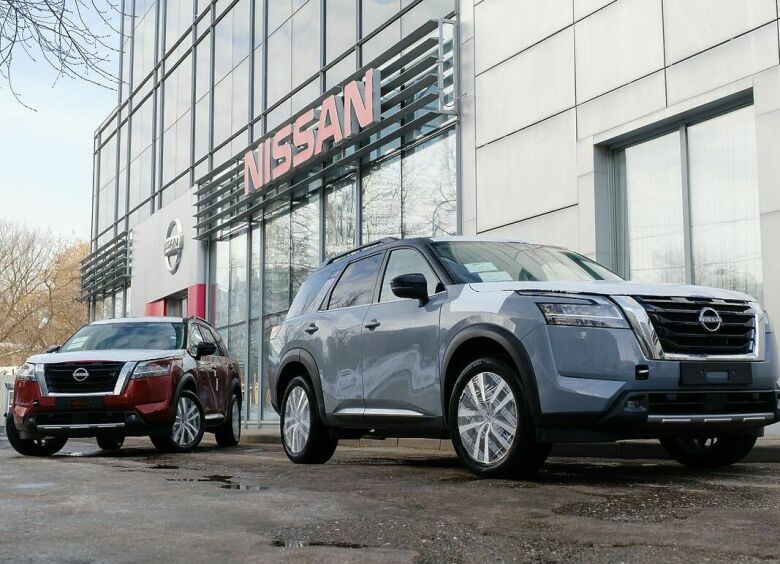 Изображение В России начались «живые» продажи нового Nissan Pathfinder