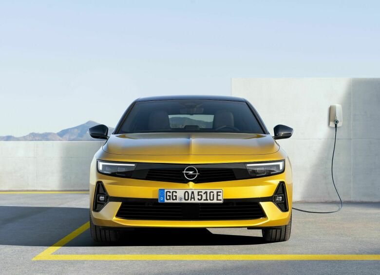 Изображение Названы сроки появления в России новейшего Opel Astra