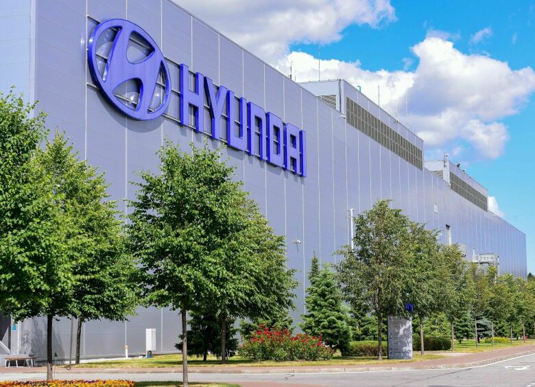Изображение Hyundai остановил выпуск машин на российском заводе