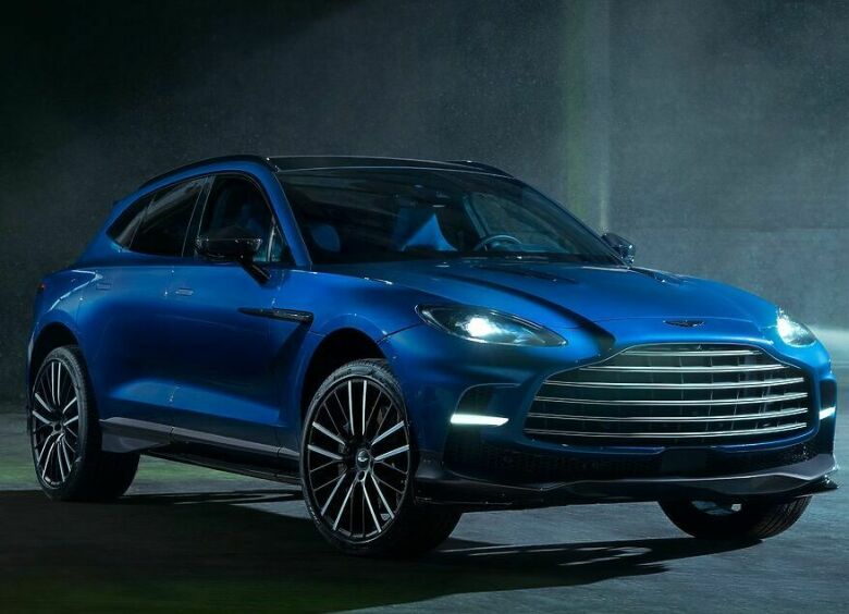 Изображение Самый мощный кроссовер Aston Martin DBX707 представлен официально