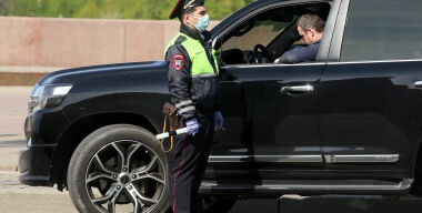 За неправильную тонировку ГИБДД будет отбирать у автовладельцев СТС