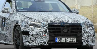 Новый Mercedes-Benz E-класса могут представить уже в этом году