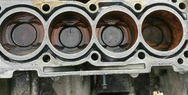 «Моторный» обман: что сегодня продают под видом контрактного двигателя