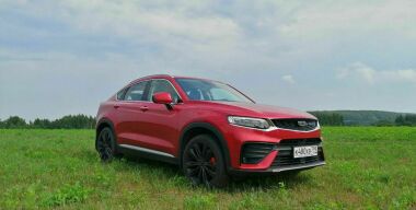 Купе-кроссовер Geely Tugella признан лучшим китайским автомобилем в России