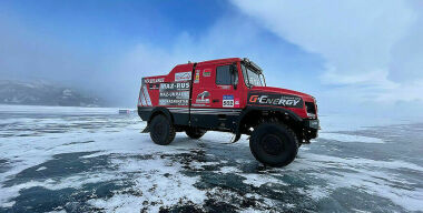 До какой скорости можно разогнать грузовик МАЗ на голом льду