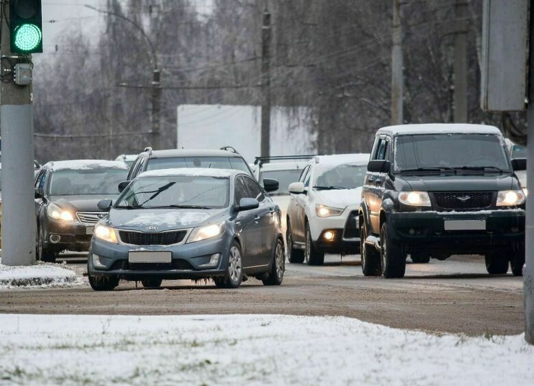 Изображение В крупных городах России хотят бездумно переписать правила поворота направо