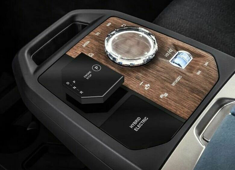 Изображение BMW выведет на селектор коробки передач новые функции