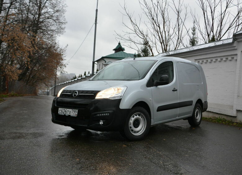 Изображение И не мал, и удал: длительный тест-драйв Opel Combo Cargo