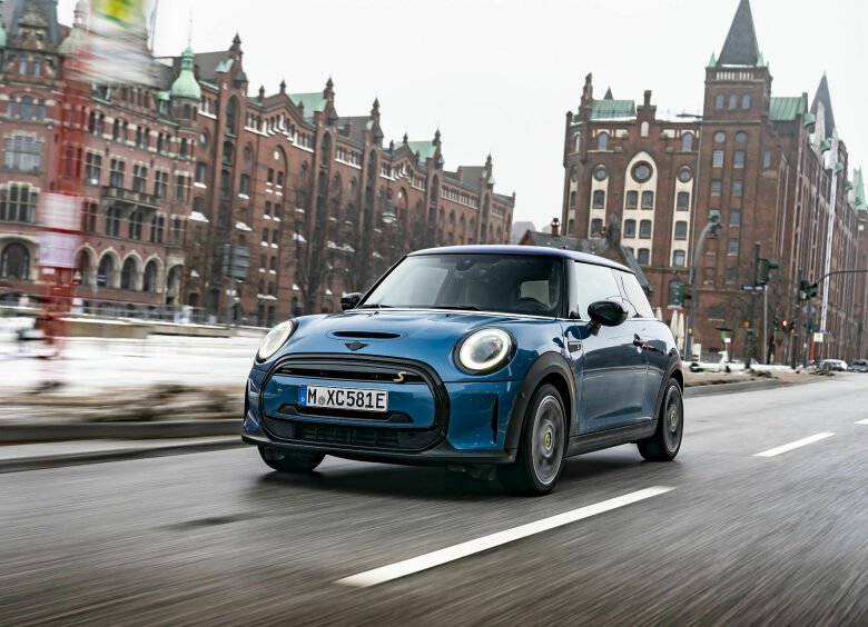 Изображение В Россию привезут очень дорогой Mini Cooper SE