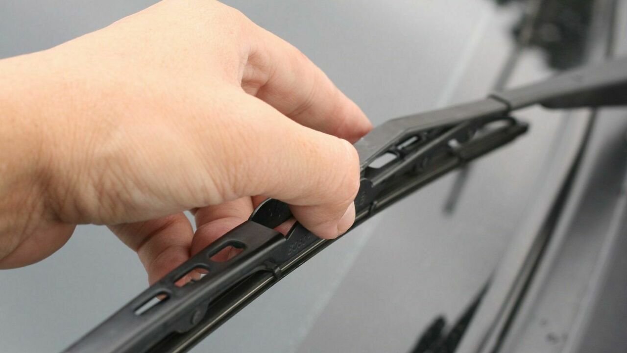 Ай 40 как снять щетки стеклоочистителя