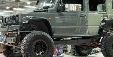 Японцы превратили маленький Suzuki Jimny в огромный внедорожник
