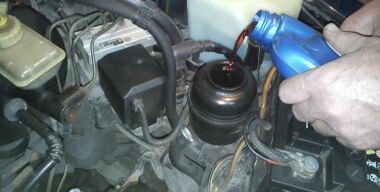 Как и почему нужно прогревать гидроусилитель руля зимой