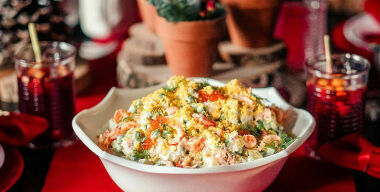 Пока доедали оливье: в России беспрецедентно подорожали новые автомобили