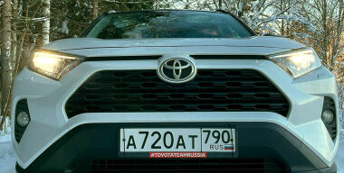 Гребет, как проклятый: зимний тест-драйв Toyota RAV4 пятого поколения