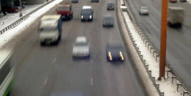 В России могут начать принудительно притормаживать машины нарушителей ПДД