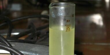 Чем опасна для дизельного мотора помутневшая от холода солярка