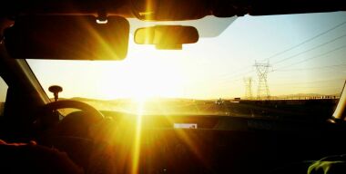 Почему из автомобилей скоро исчезнут солнцезащитные козырьки