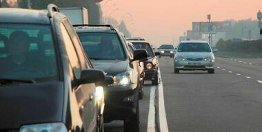 Госдума ввела тюремный срок за выезд на «встречку»