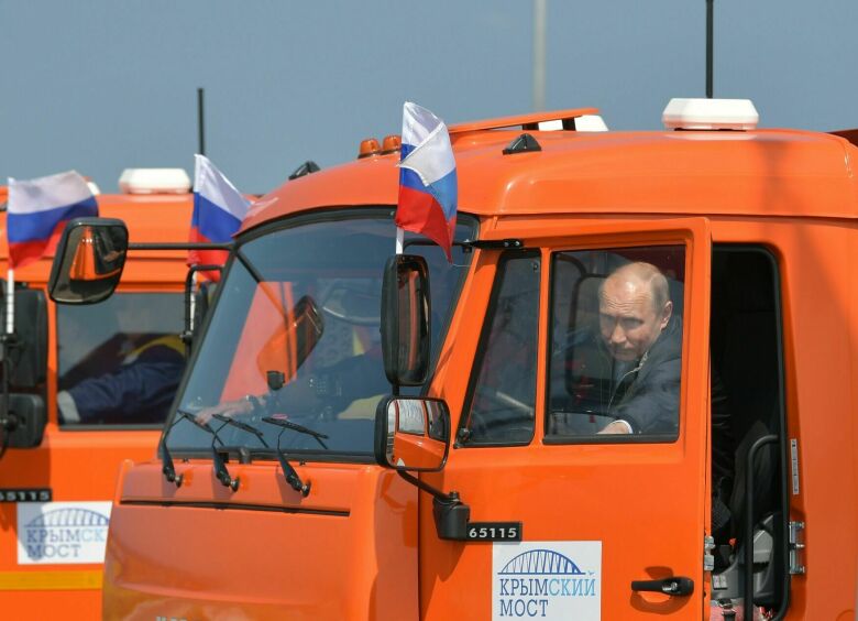 Изображение Почему Президент РФ Владимир Путин перестал тестировать новейшие отечественные машины