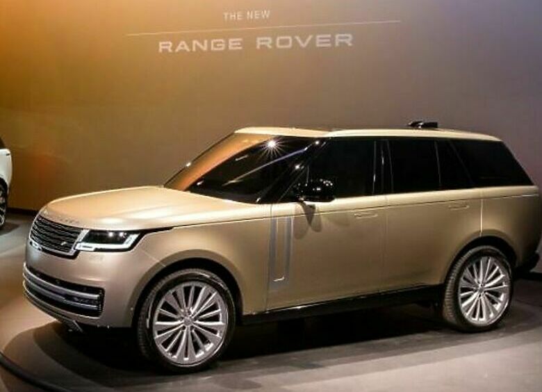 Изображение Land Rover представил публике новый Range Rover