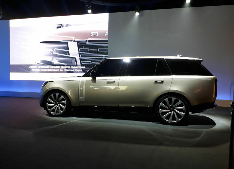 Изображение Потрогай меня первым: неожиданный обзор нового поколения Range Rover