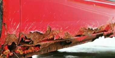 Почему в СССР обработка кузова держалась годами, а сейчас «отваливается» за зиму