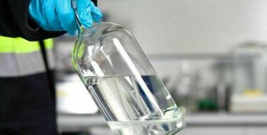 Geely создает автомобили, которые будут ездить на спирте