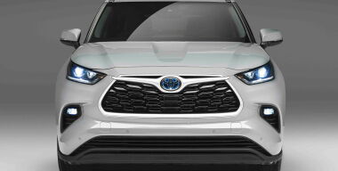 Кроссовер Toyota Highlander получил новую версию