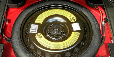 В России начались массовые кражи запасных колес из автомобилей