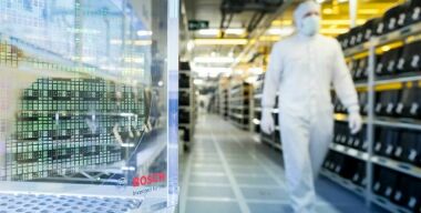 Bosch нашел способ избавиться от дефицита полупроводников в автопроме