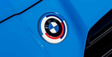 Некоторые модели BMW получат новую эмблему