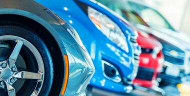 В России снова подняли цены на новые автомобили