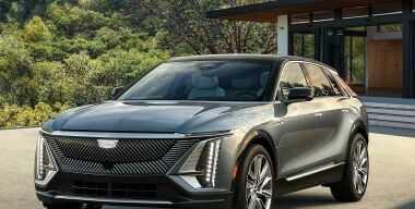 Почему дилеры отказываются от новейшегo кроссовера Cadillac Lyriq
