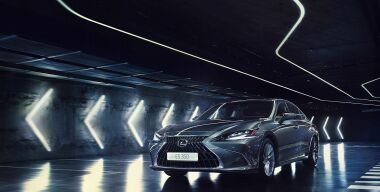 Стартовали российские продажи обновленного Lexus ES