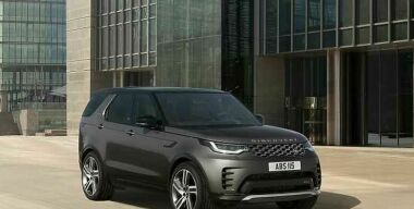 Land Rover представил новую версию внедорожника Discovery