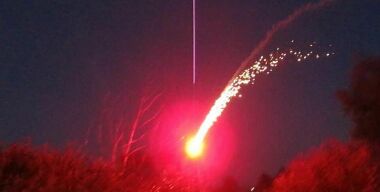 На Камчатке фейерверком чуть не сожгли автобусный парк