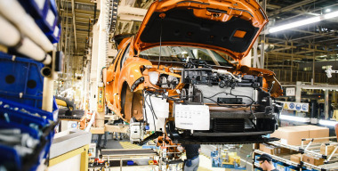 Зачем российская таможня начала «кошмарить» заводы Nissan и Toyota