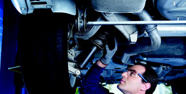 Почему перед наступлением холодов нужно обязательно проверить амортизаторы