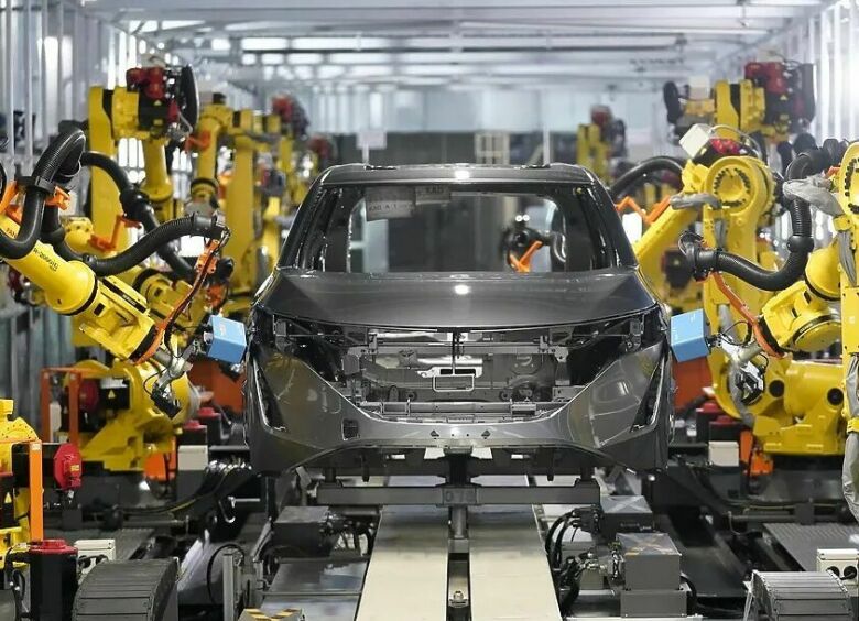 Изображение Nissan заменит обычные автозаводы «интеллектуальными фабриками»