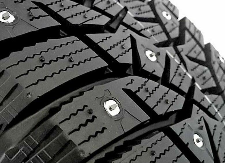 Изображение Bridgestone представляет линейку шин для грядущей зимы