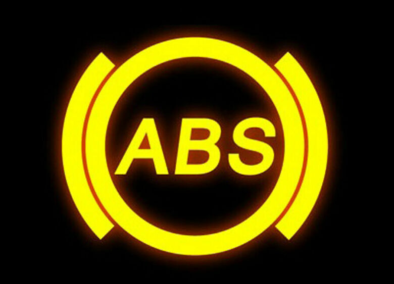 Изображение Почему с наступлением холодов на панели часто загорается значок ABS