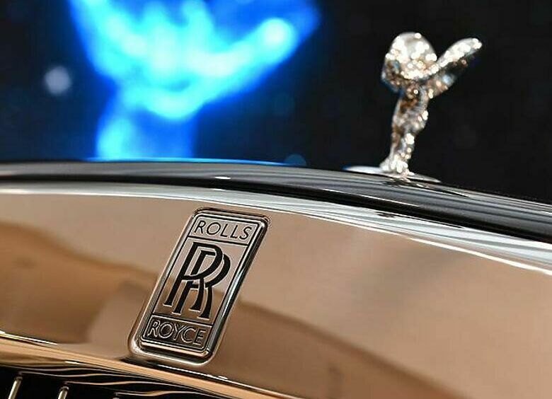 Изображение Rolls-Royce представит первый серийный электромобиль