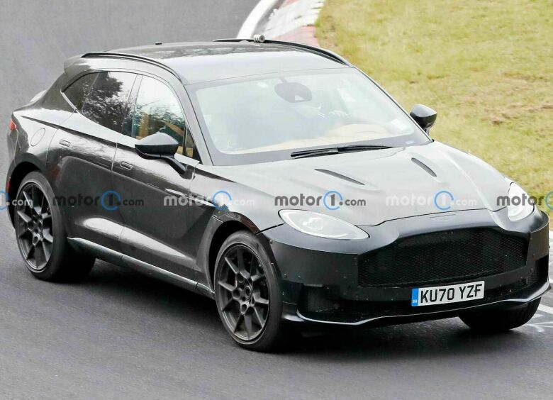Изображение Aston Martin выкатил на тесты новую версию кроссовера DBX