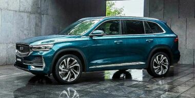 Раскрыты сроки появления в России новейшего кроссовера Geely KX11