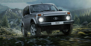 На старую LADA Niva начали ставить 1,8-литровый мотор от Vesta