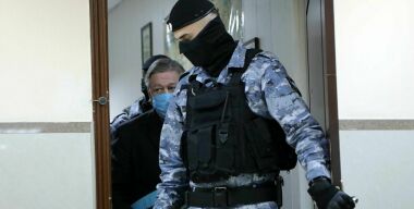 Виновник смертельного ДТП актер Михаил Ефремов готовится освободиться по УДО