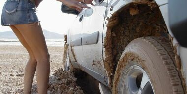 Как за 5 минут избавиться от царапин в выемках дверных ручек автомобиля