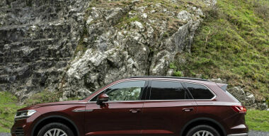 Новые Volkswagen Touareg подвели некачественные гайки