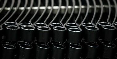 Почему российского производителя рессор вдруг похвалили за бережливость